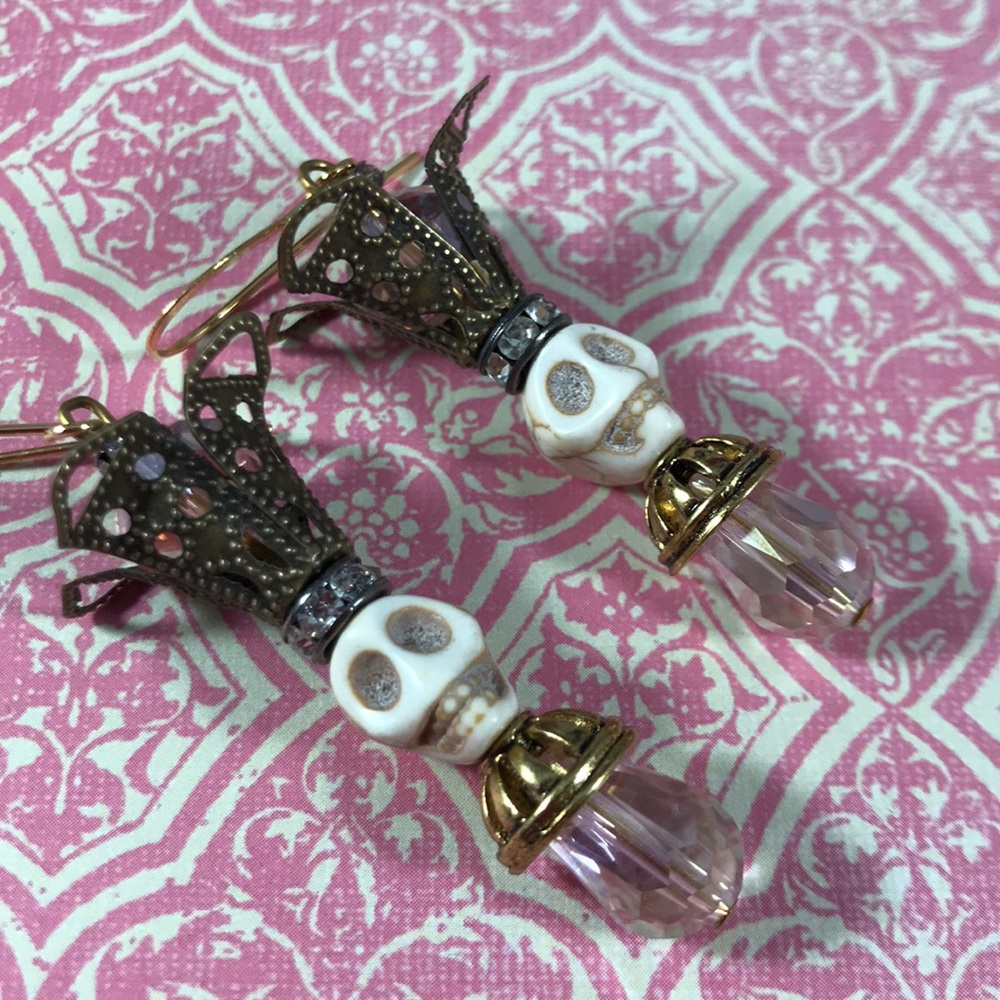 Light pink and cream skull queen earrings
